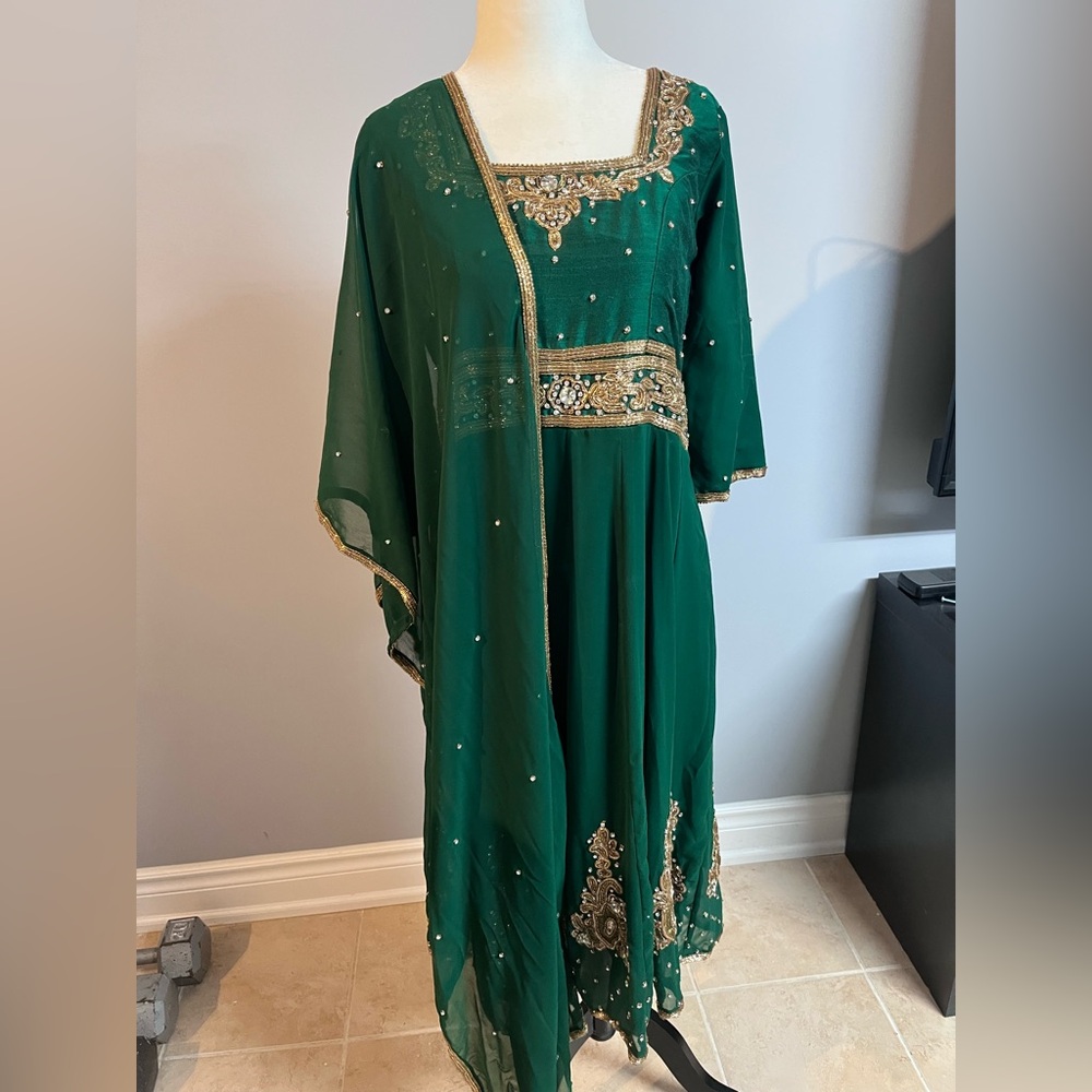 Gorgeous Emerald Green Embroidered Shalwar Kameez